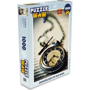 Puzzlebox mit Bild einer Taschenuhr auf einem Buch, 1000 Teile.